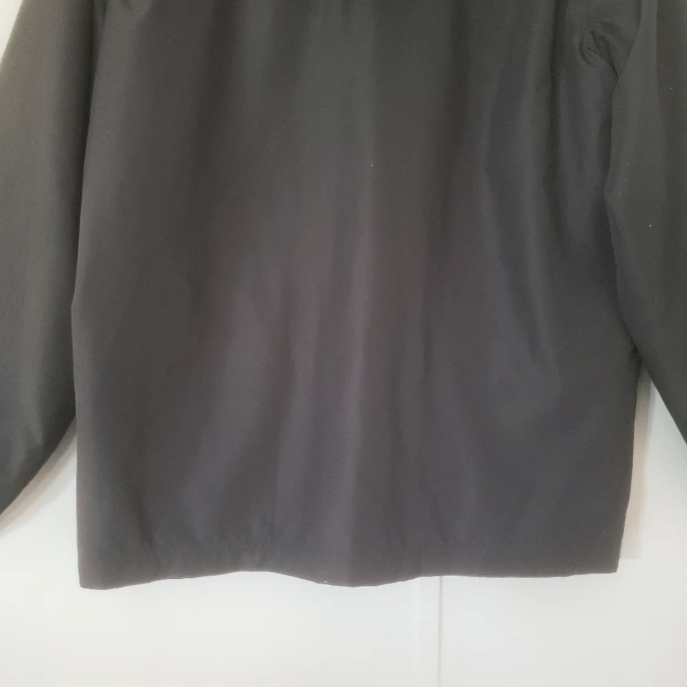 Men's Starter Black and Red Hooded Windbreaker Zip Up Jacket - Picture 7 of 10